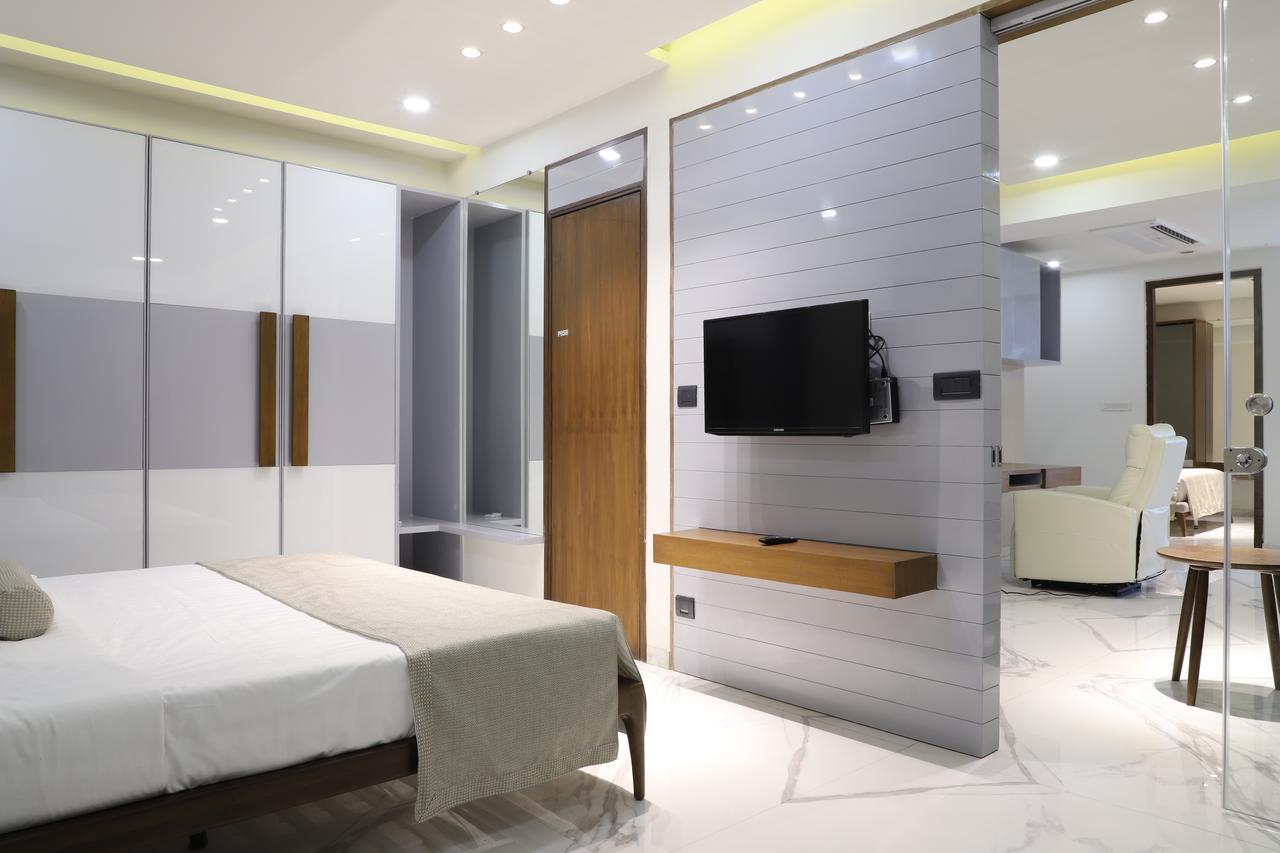 Hotel Ebony Residency à Ahmedabad Extérieur photo